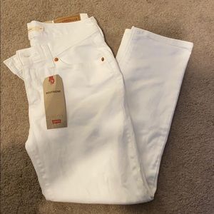 Levi’s 501 Boyfriend Jeans